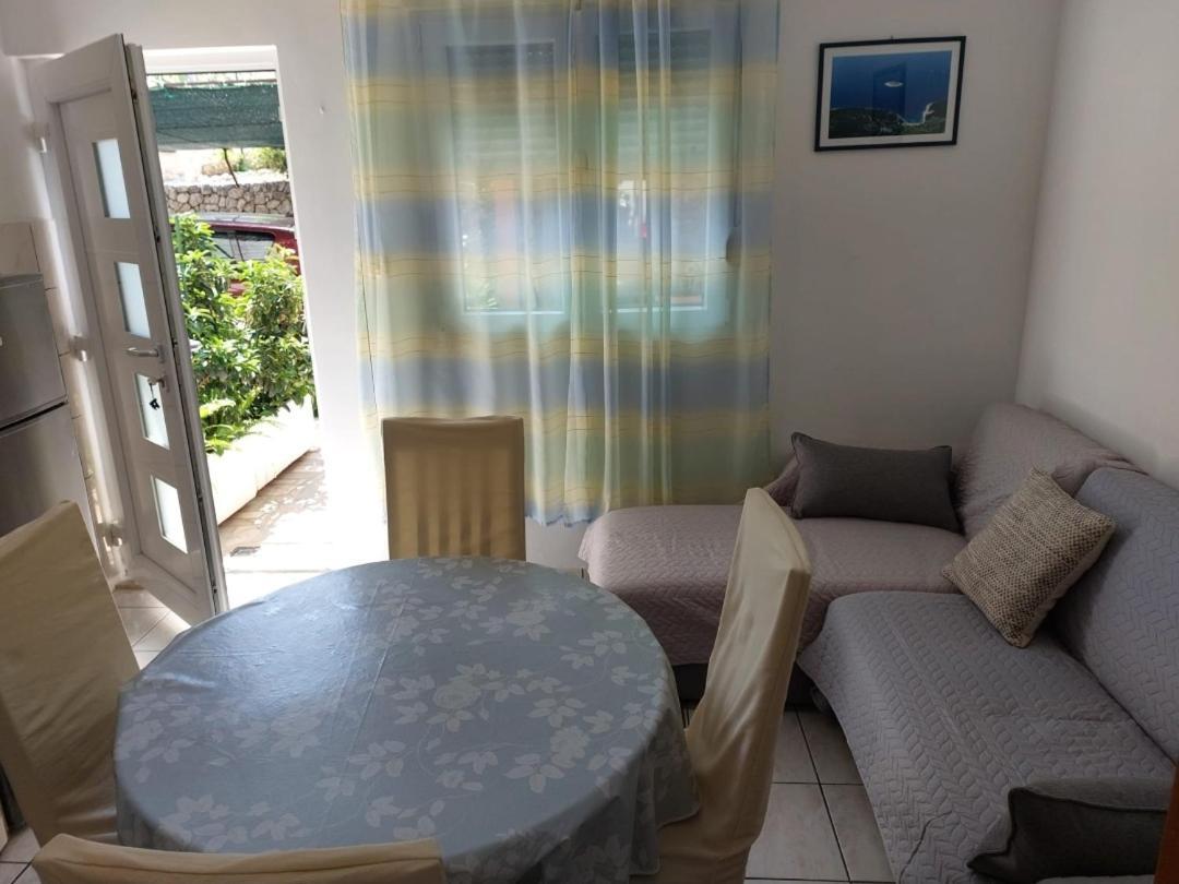 Apartments Sikirica Trogir Exterior photo
